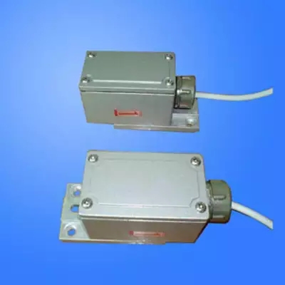 DQ-GD010光電開關可廣泛應適用于機械化工|DR-500N圓形光電傳感器